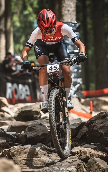 MTB FULL-SUSPENSION 