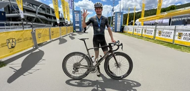 Superior celebrates a great result in the Gravel World Series