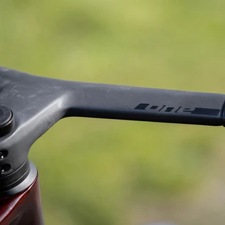 Carbon handlebar and stem combo